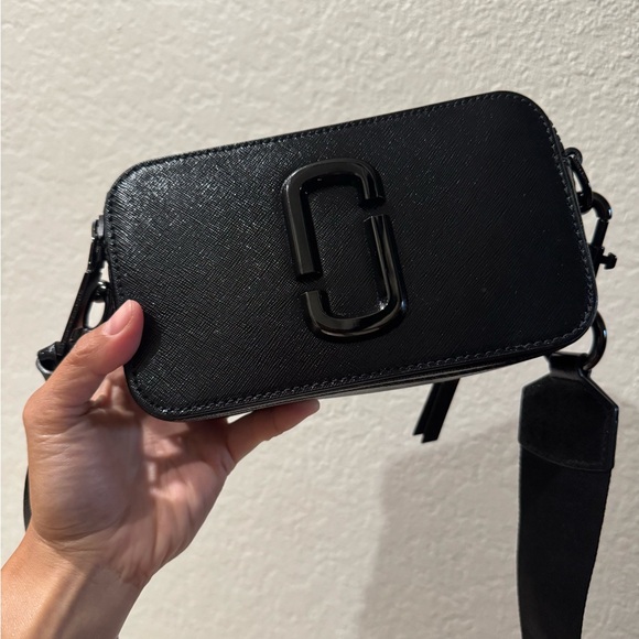 Marc Jacobs Handbags - Marc Jacobs Snapshot DTM Crossbody